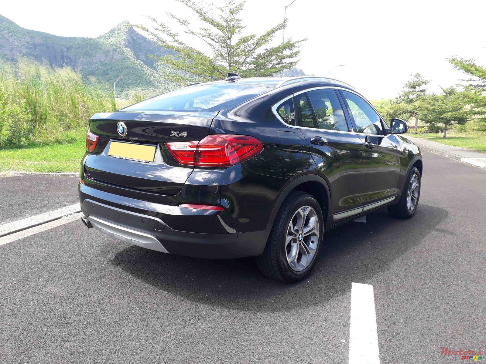2016' BMW X4 photo #1
