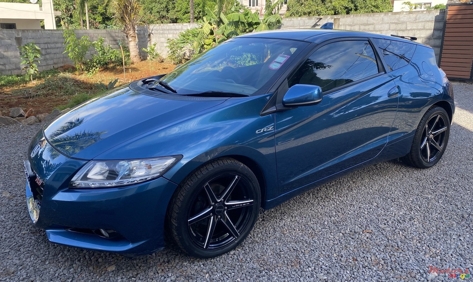 2010' Honda CR-Z photo #2