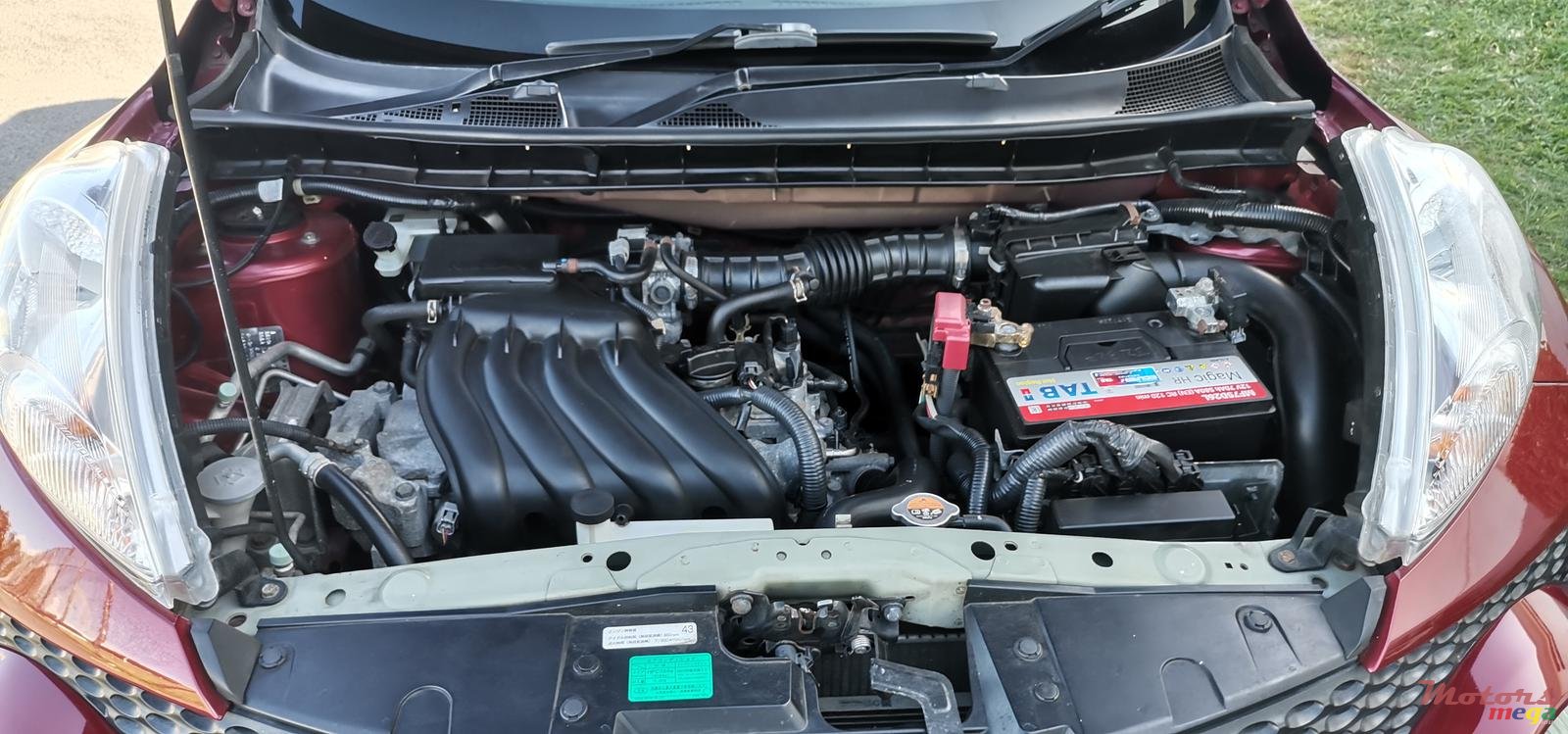 2012' Nissan Juke photo #7