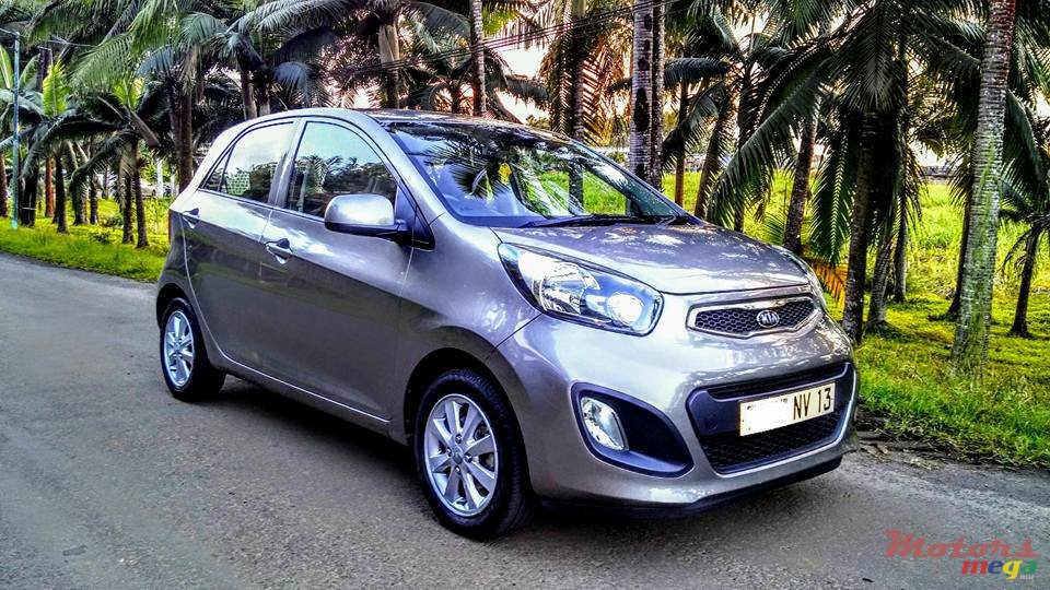 2013' Kia Picanto Full Executive photo #1
