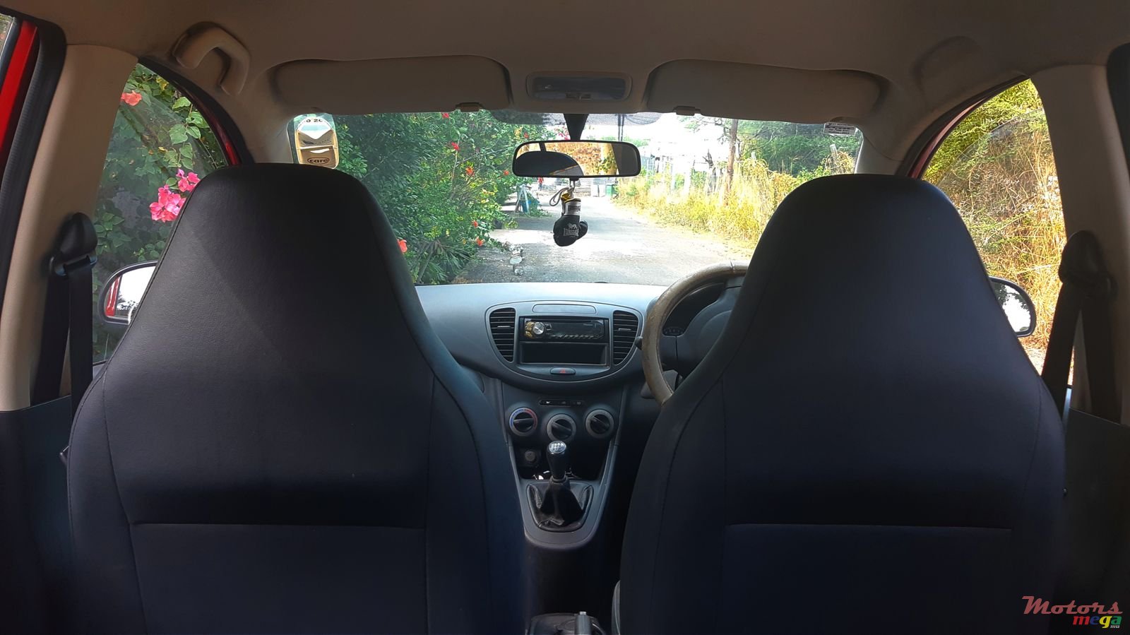 2014' Hyundai i10 photo #5