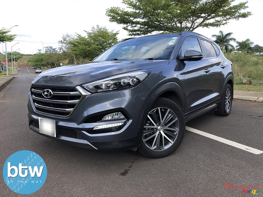 2015' Hyundai Tucson photo #2