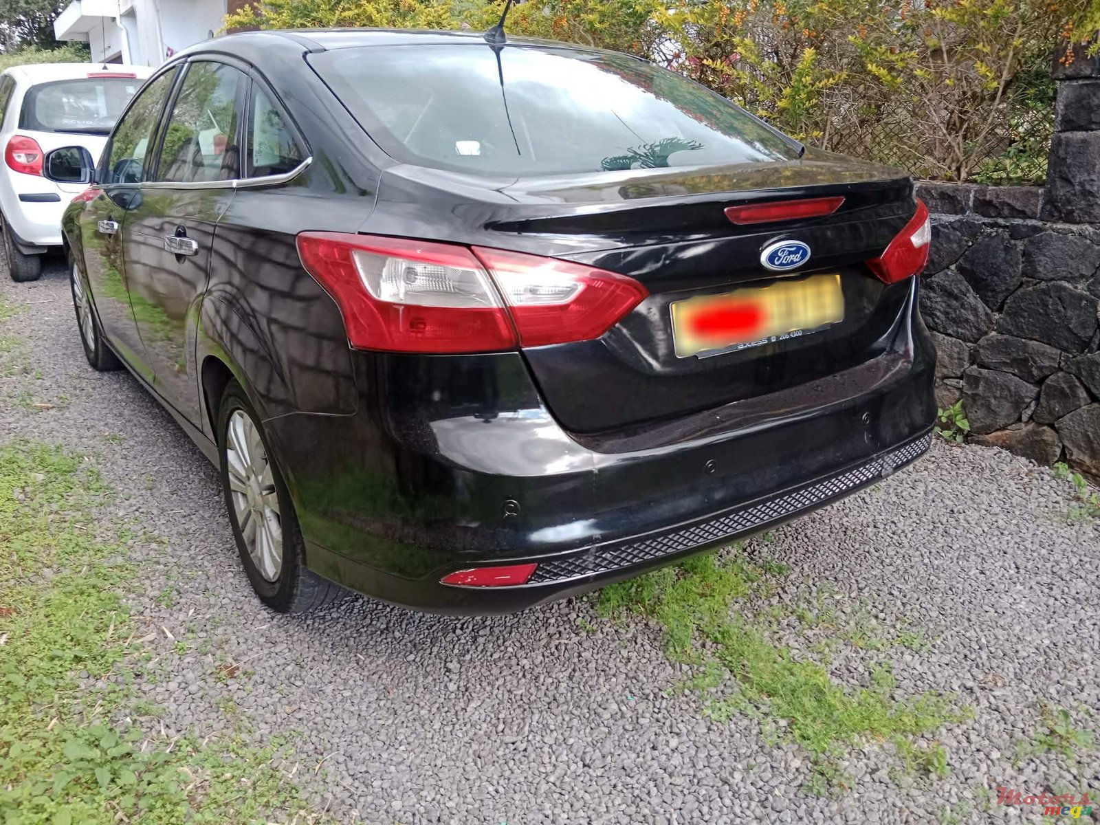 2012' Ford Focus 1.6L photo #2