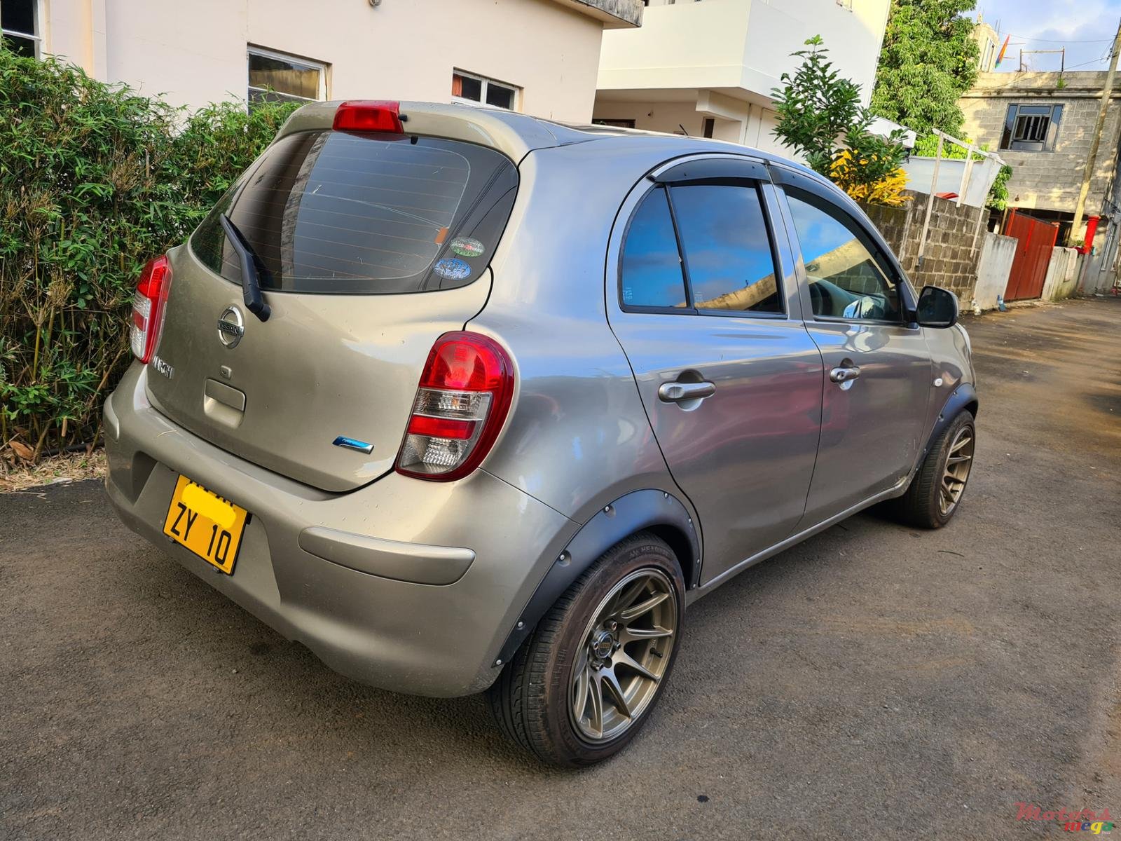 2010' Nissan March Automatic photo #3