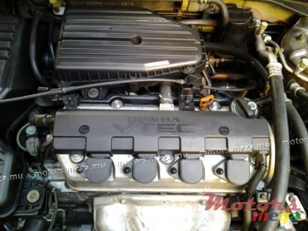 2004' Honda Civic Vti photo #3