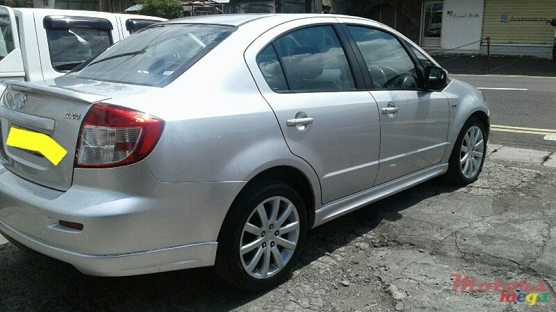 2010' Suzuki SX4 Swift (Japan) photo #3