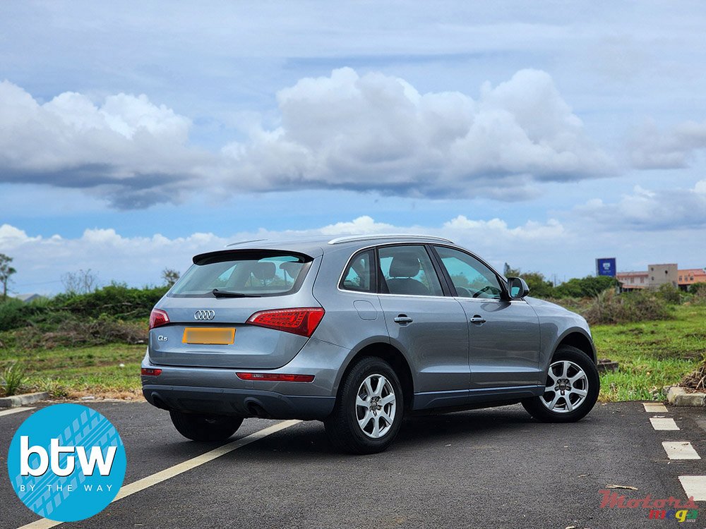 2011' Audi Q5 photo #4