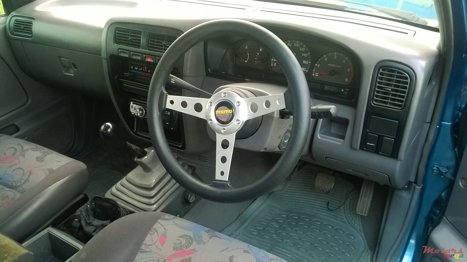 2000' Nissan Homy photo #3