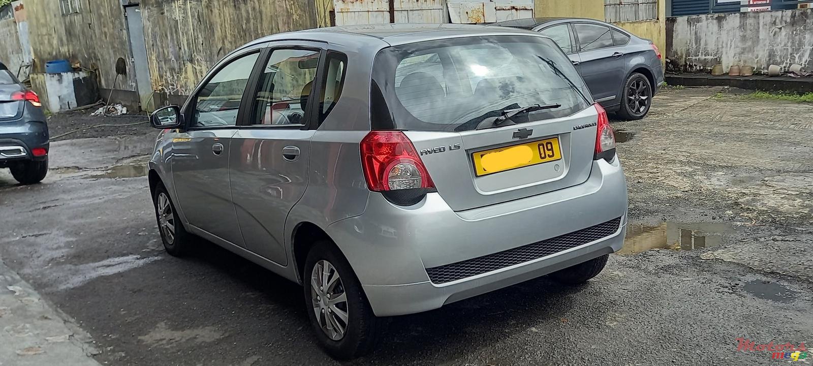 2009' Chevrolet Aveo photo #3