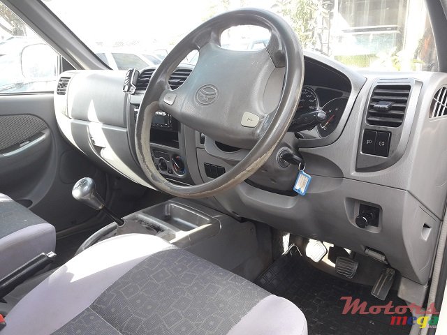 2010' GWM Double Cab Lux photo #5