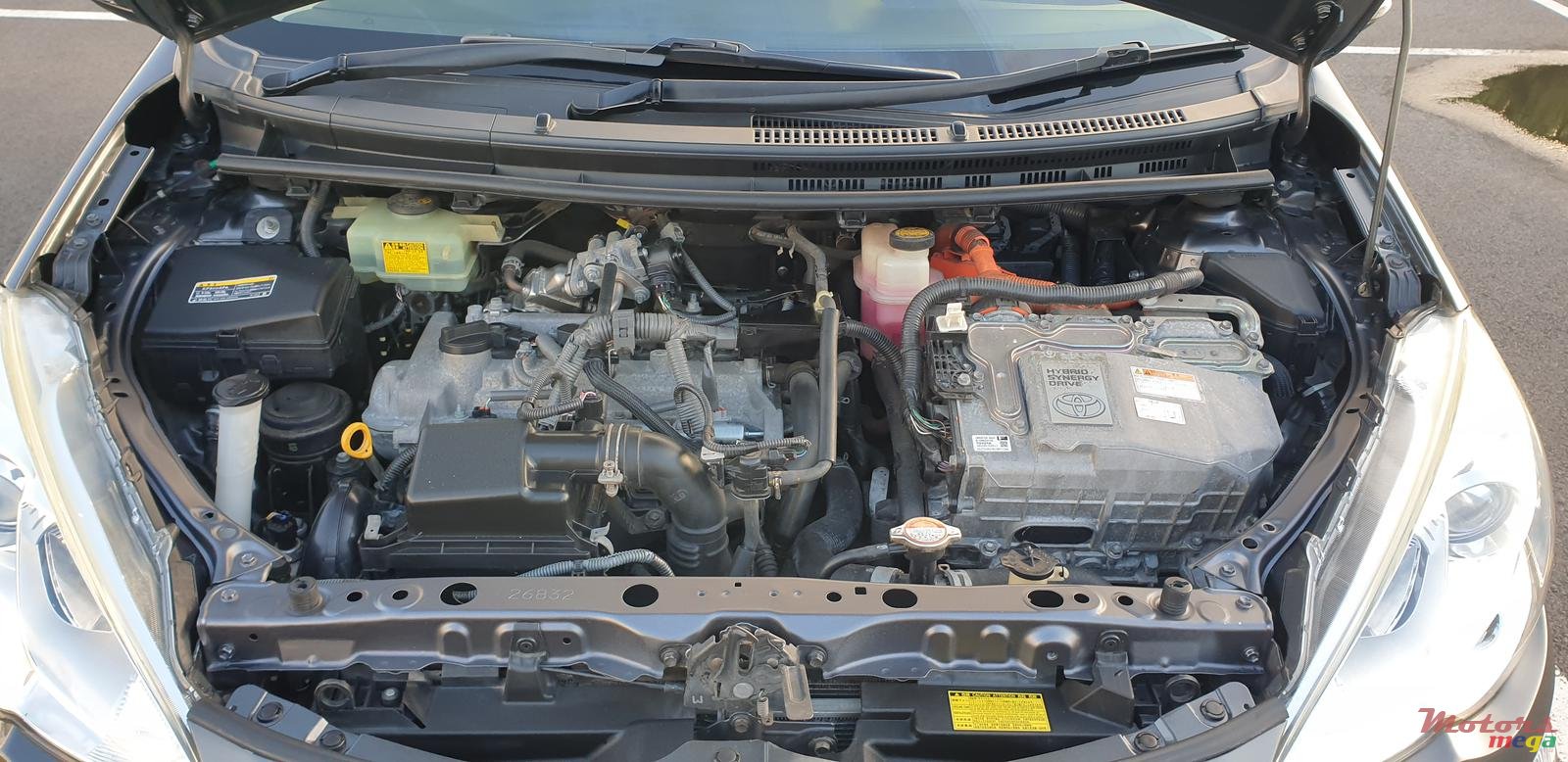 2016' Toyota Aqua photo #5