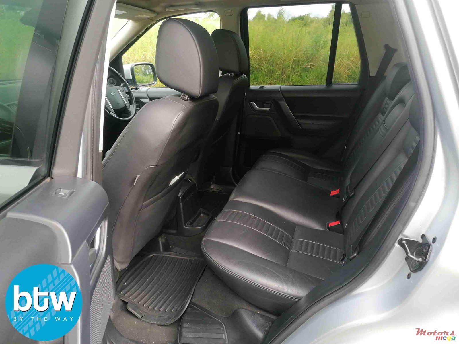 2013' Land Rover Freelander photo #5