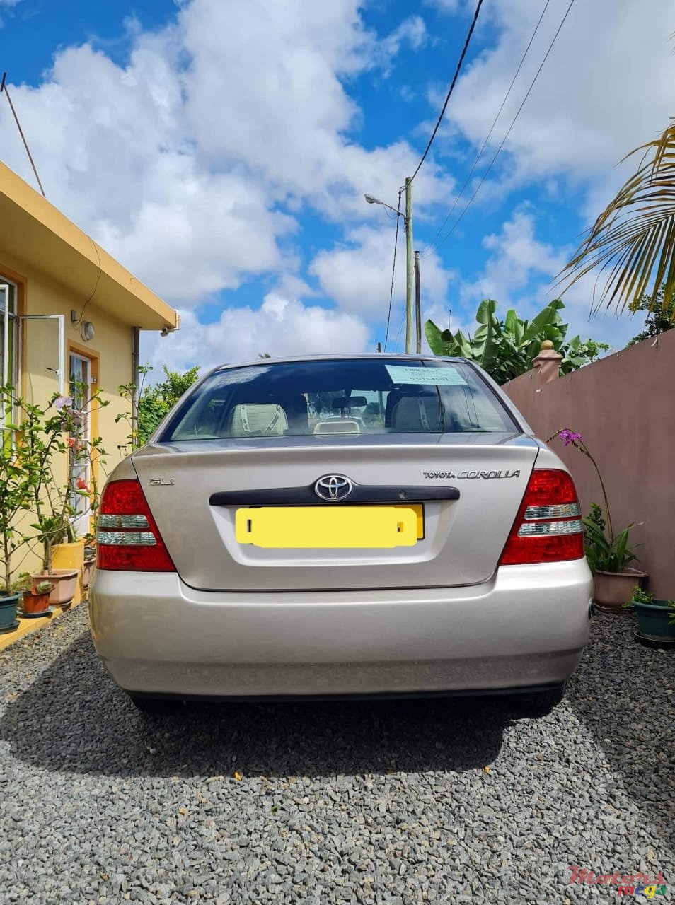 2004' Toyota Corolla photo #3