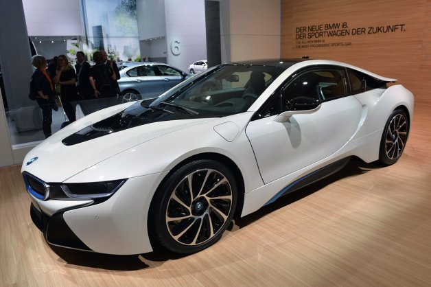 2015 BMW i8 Offers You A Fast Ride To The Future For $135,700*