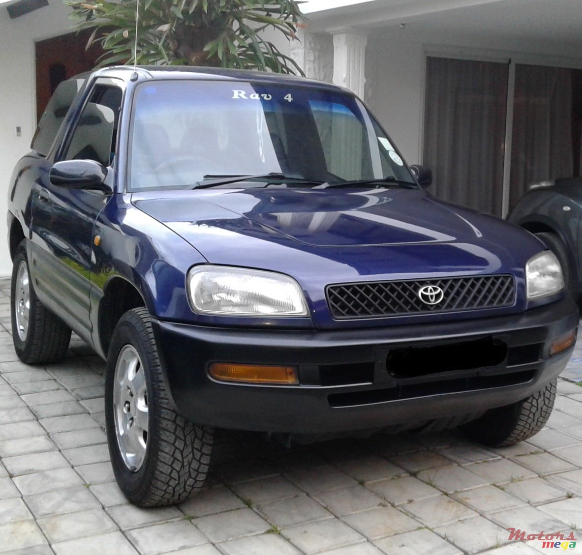 1996' Toyota RAV4 photo #1