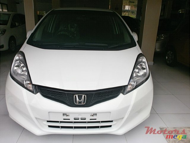 2013' Honda Fit photo #1