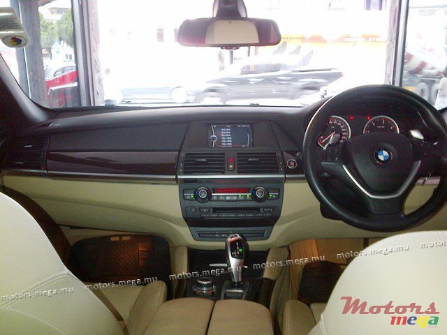 2012' BMW xdrive photo #5