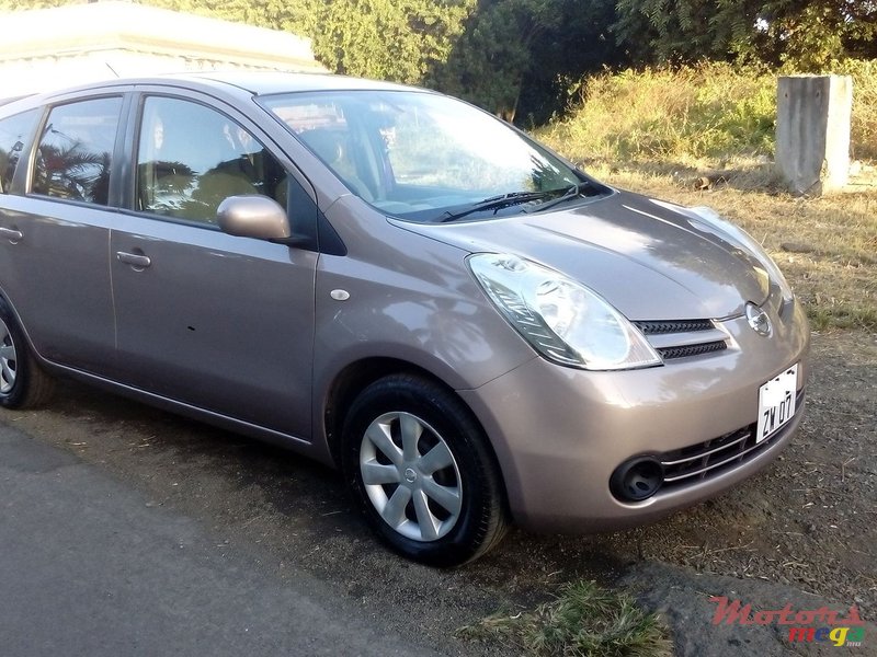 2007' Nissan Note photo #2