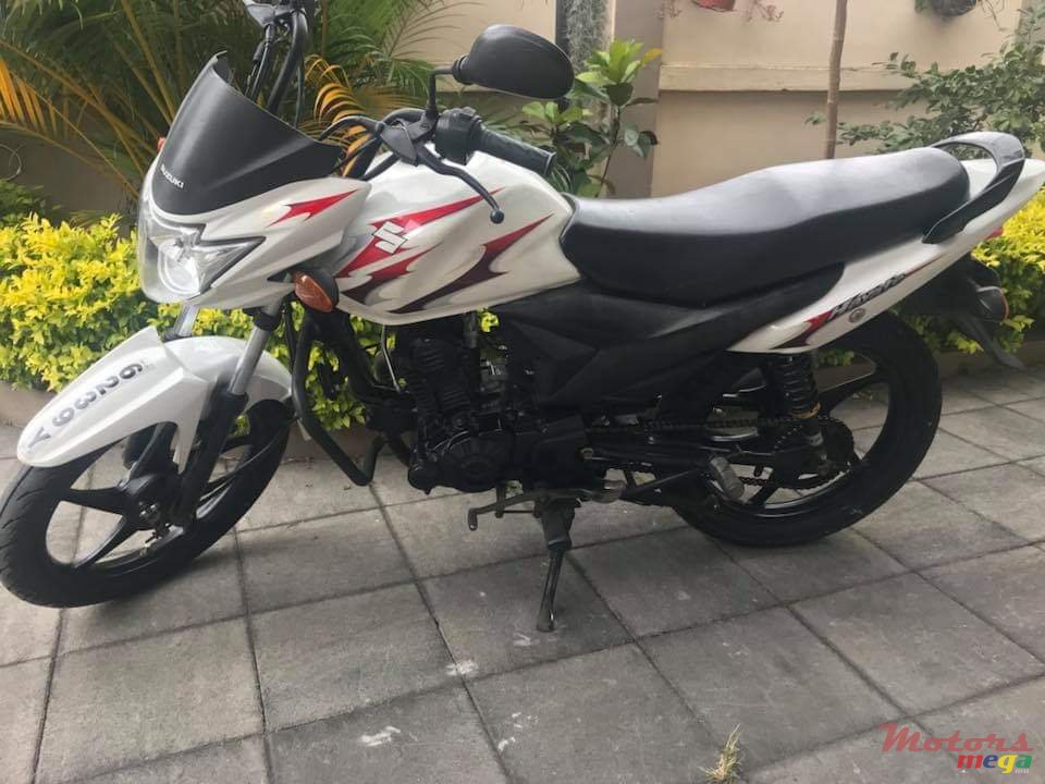 2013' Suzuki photo #1