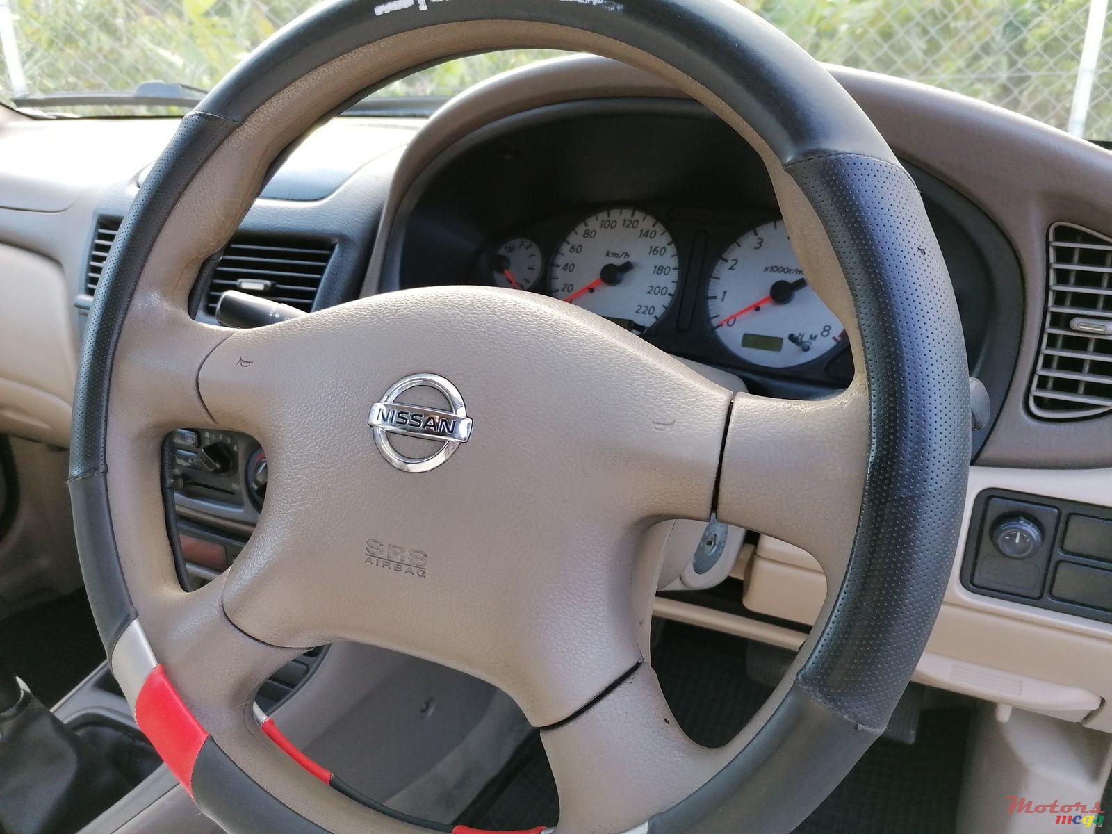 2007' Nissan Sunny photo #6