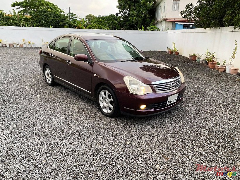 2011' Nissan Bluebird Syllphy Auto 1.5L JAPAN photo #1