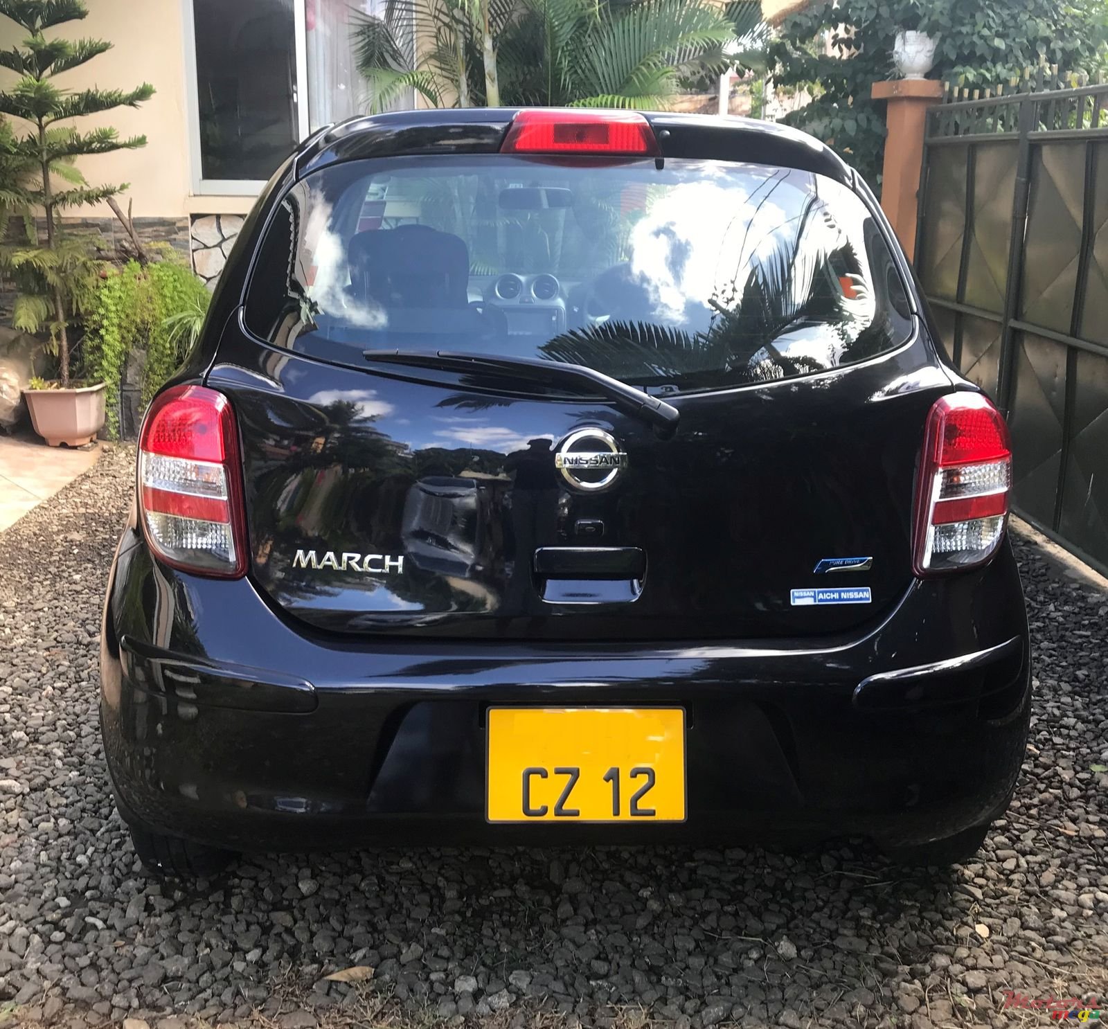 2012' Nissan March photo #2