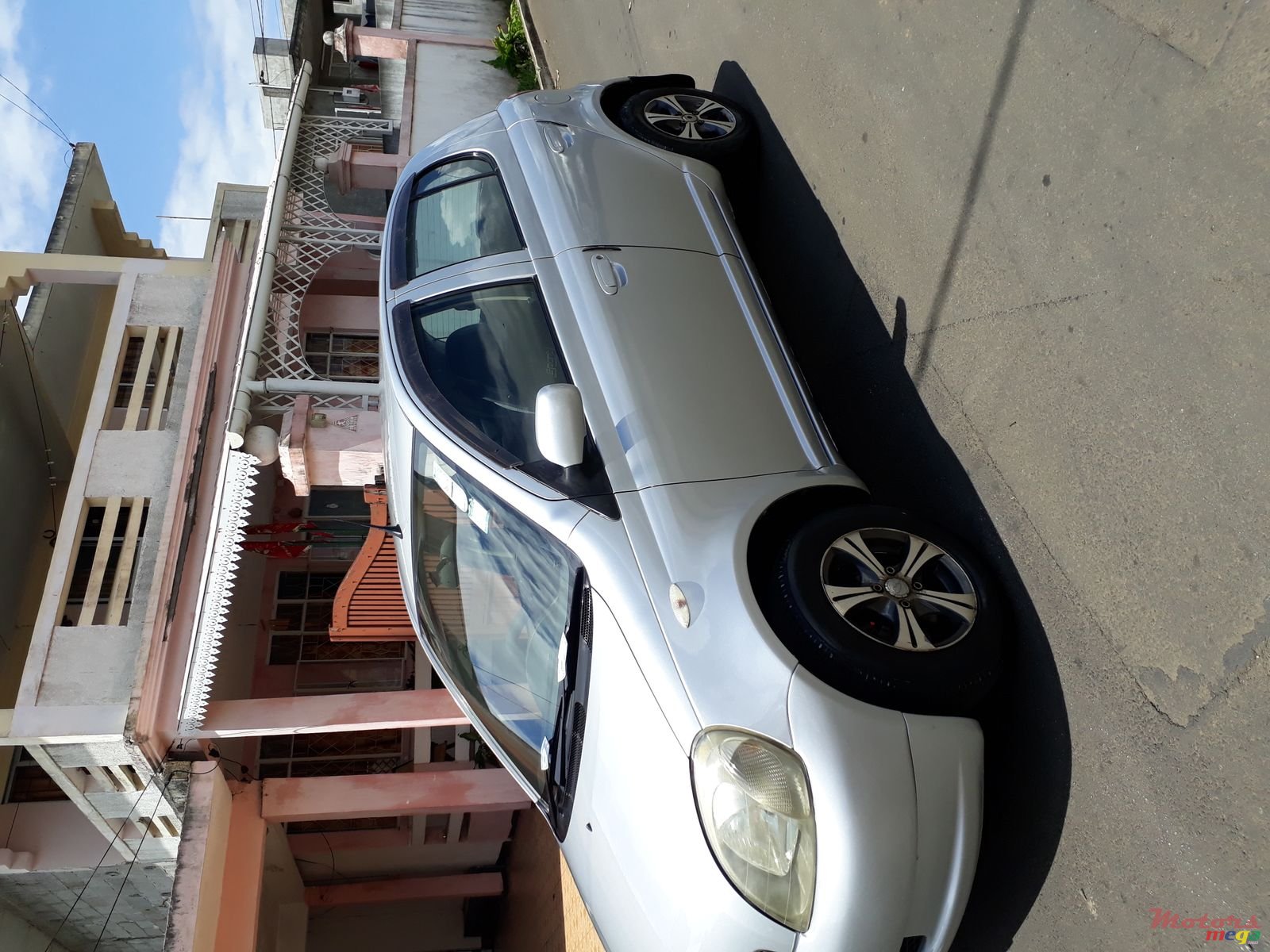 1999' Toyota Vitz photo #4