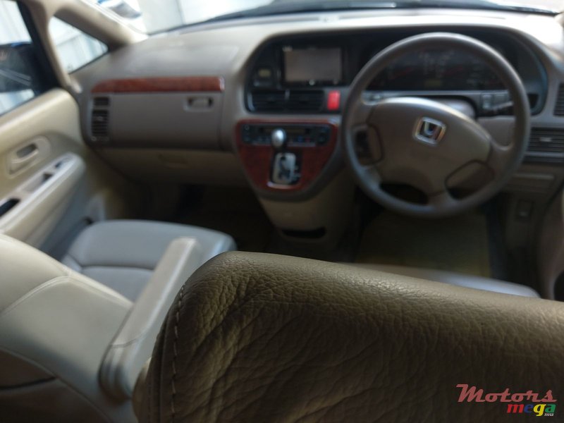 2001' Honda Odyssey photo #3