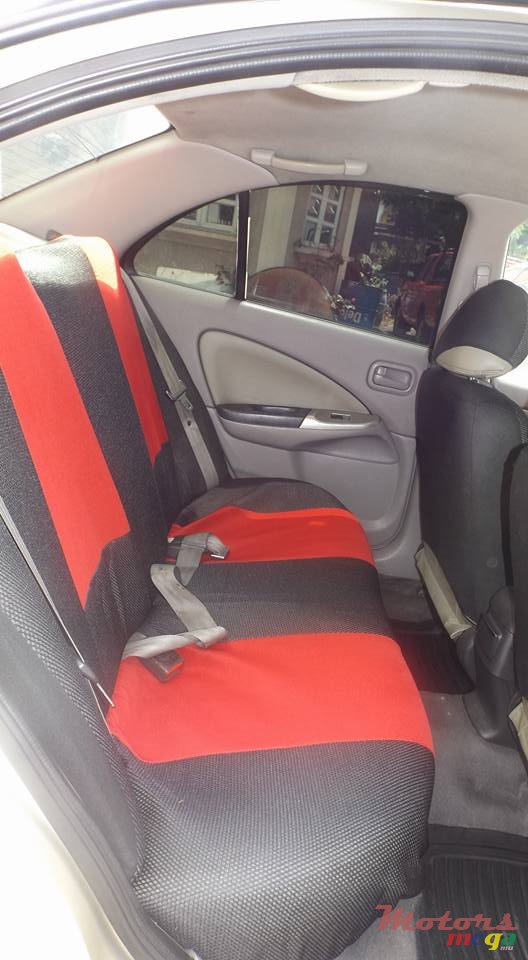 2002' Nissan Sunny N16 photo #6