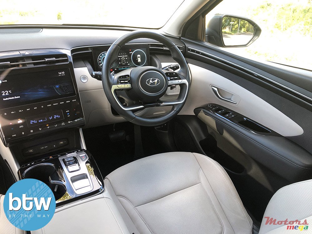 2022' Hyundai Tucson photo #6