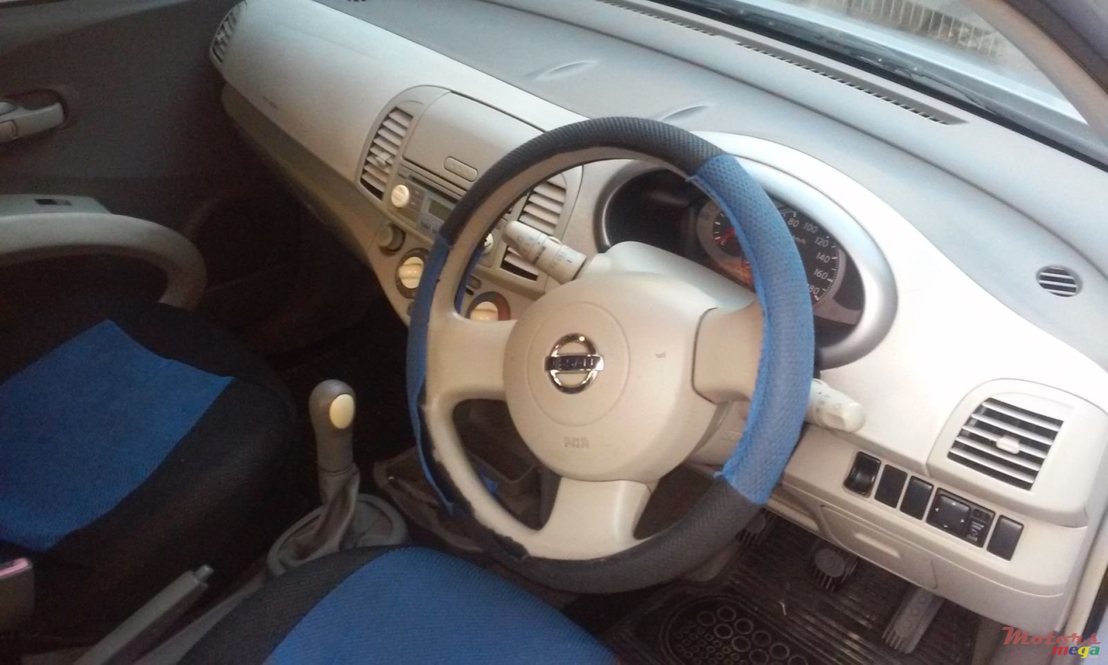 2005' Nissan March photo #4