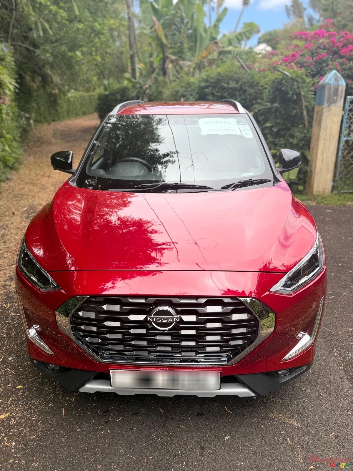 2024' Nissan photo #1