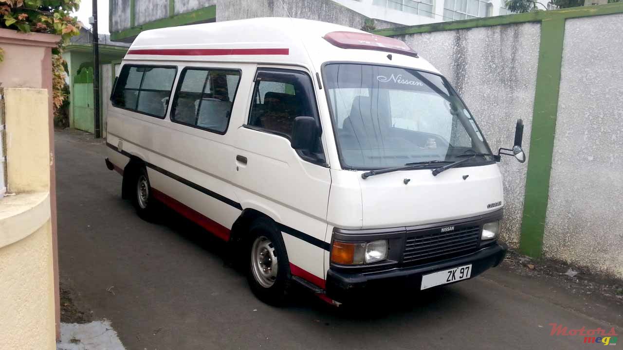 1997' Nissan Urvan photo #1