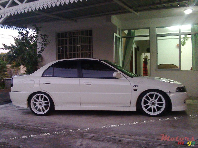 1998' Mitsubishi more than xpec photo #1