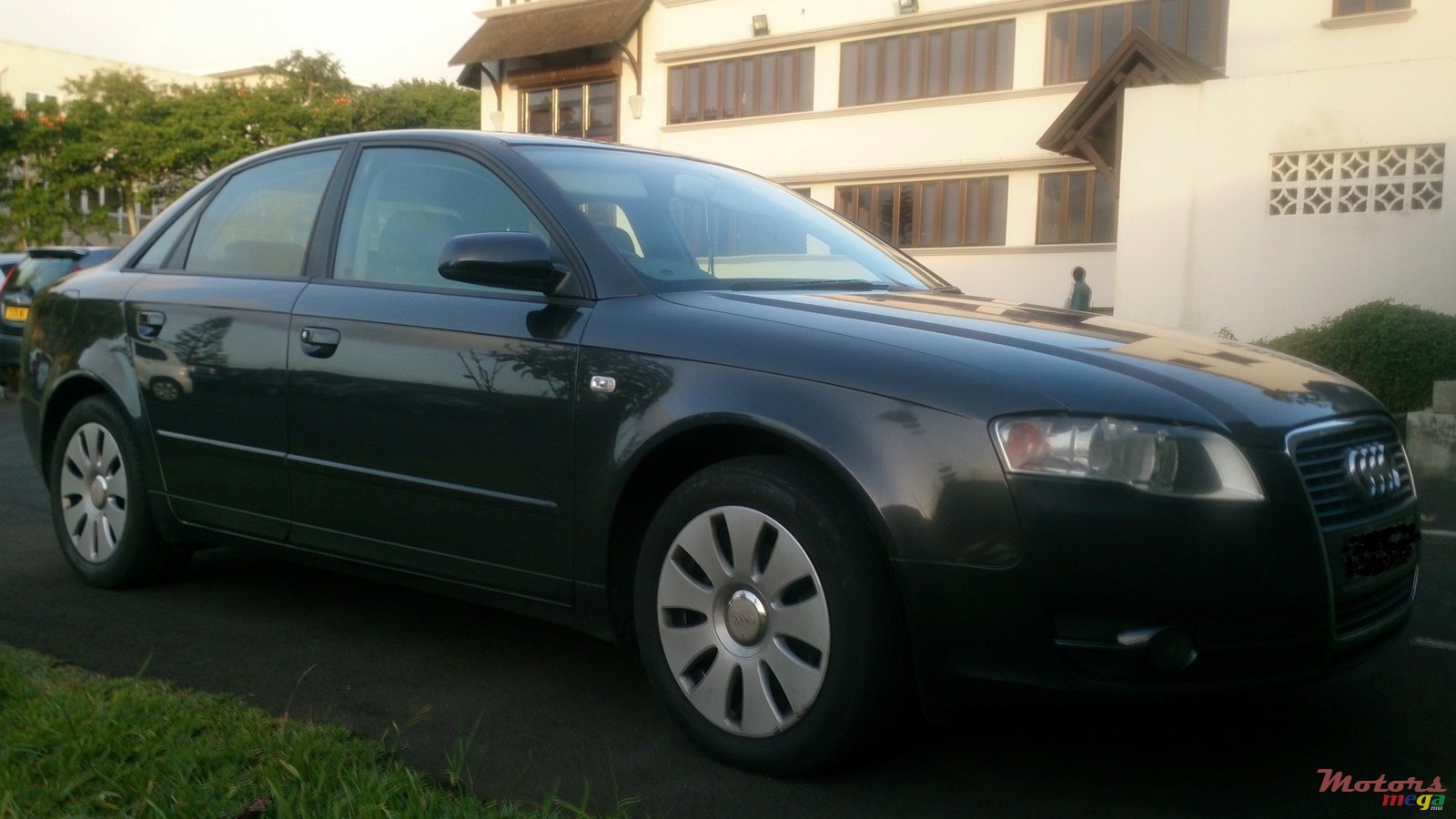 2008' Audi A4 1.6 photo #1