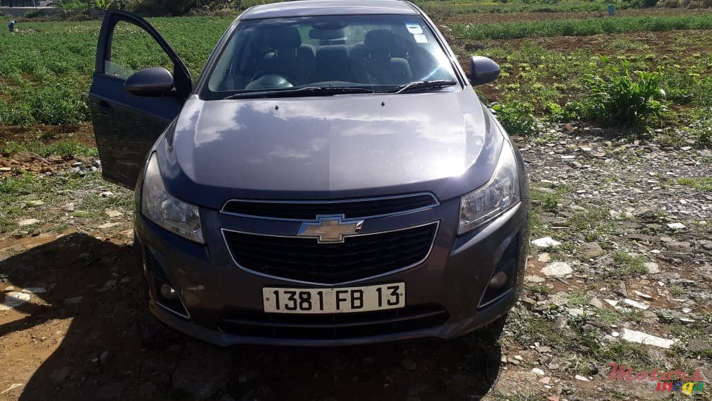 2013' Chevrolet Cruze photo #6