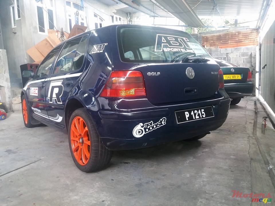 1999' Volkswagen Golf R photo #6