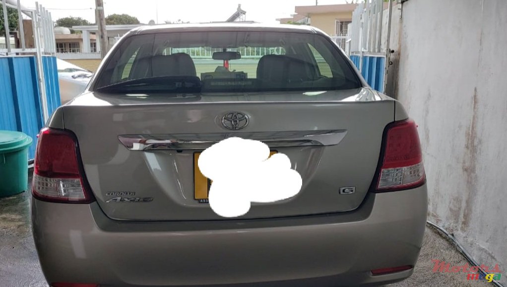 2012' Toyota photo #5