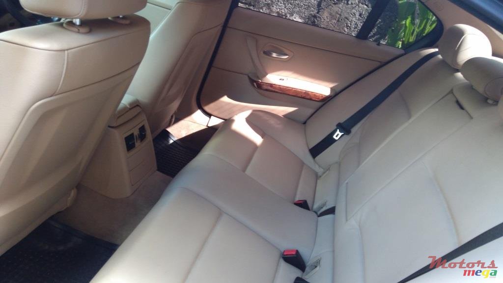 2006' BMW 316 photo #4