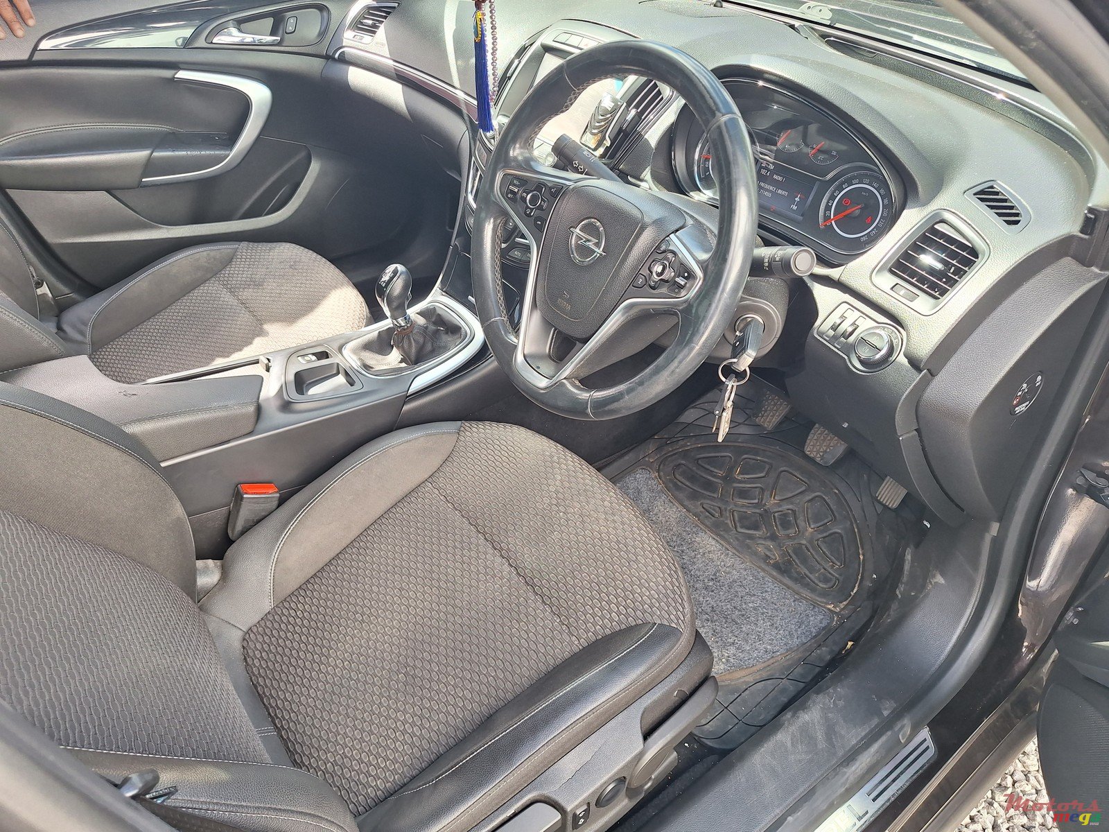 2015' Opel Insignia photo #4