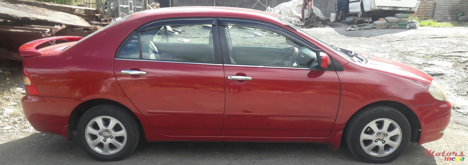 2002' Toyota Corolla photo #1