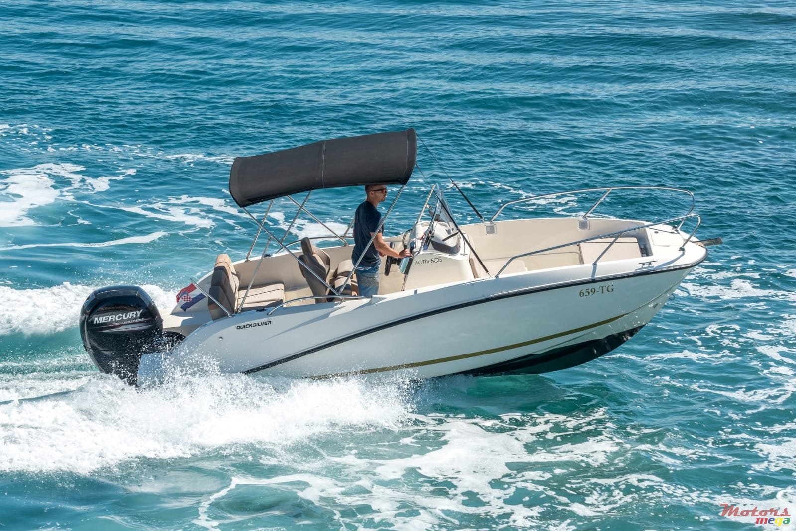 2015' Quicksilver ACTIV 605 OPEN 19ft photo #3