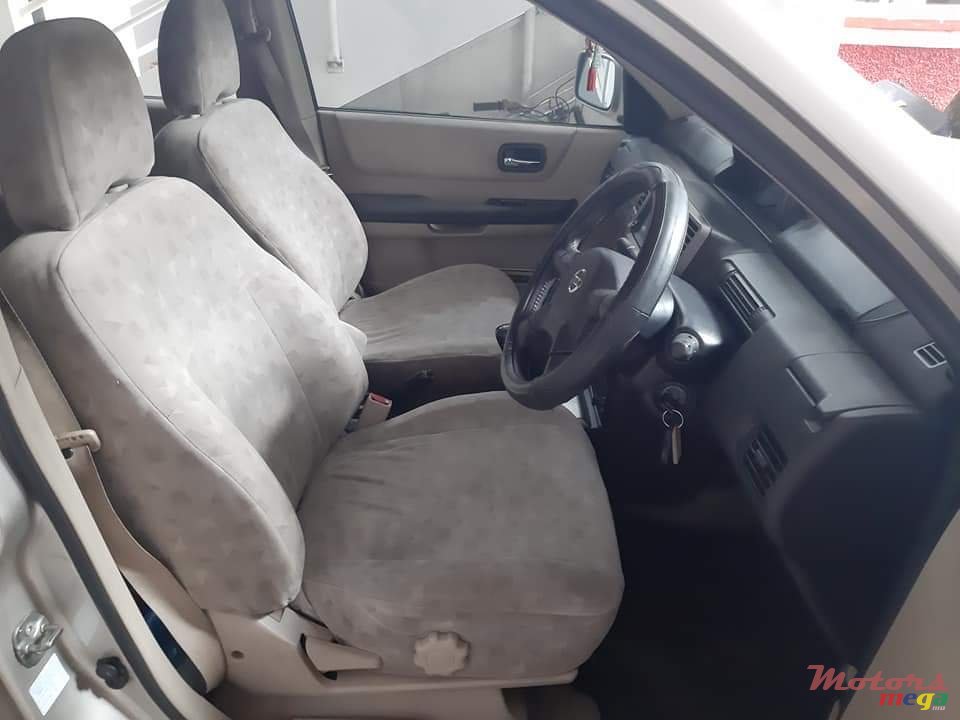 2006' Nissan X-Trail photo #5