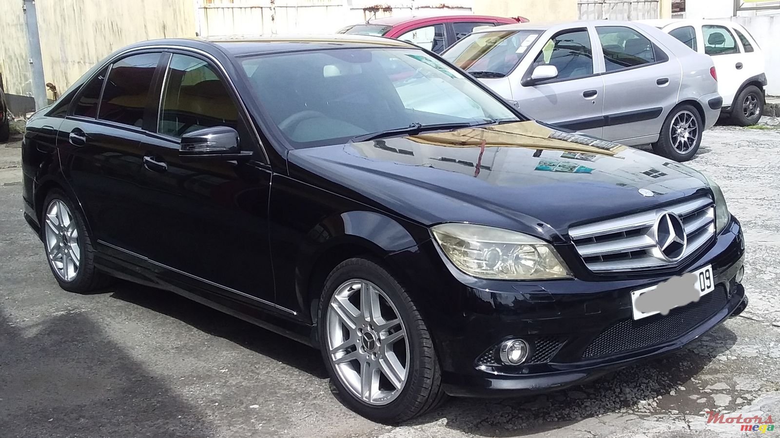 2009' Mercedes-Benz C-Class Kompressor c180 photo #1