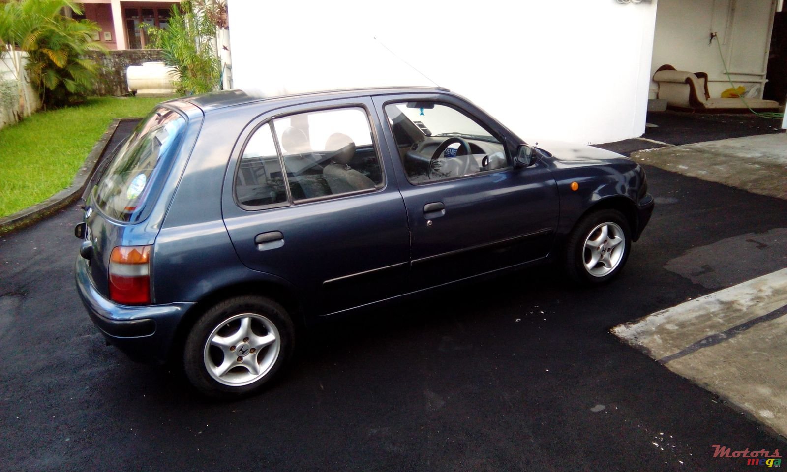 1994' Nissan Micra photo #1