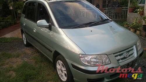 2002' Hyundai Matrix photo #1