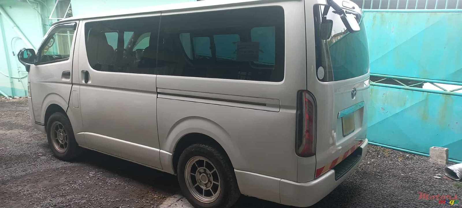 2016' Toyota photo #6