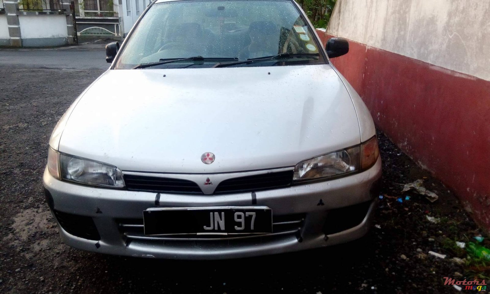 1997' Mitsubishi Lancer photo #1