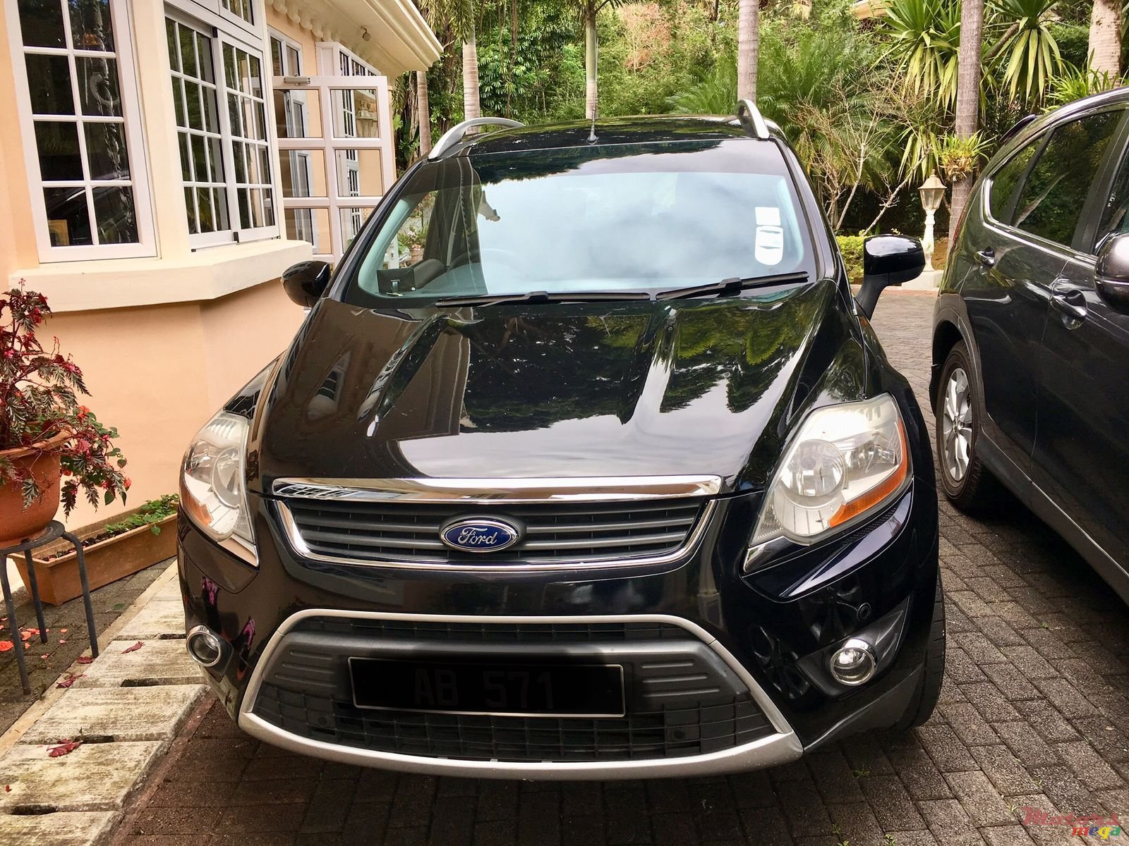 2009' Ford Kuga photo #1