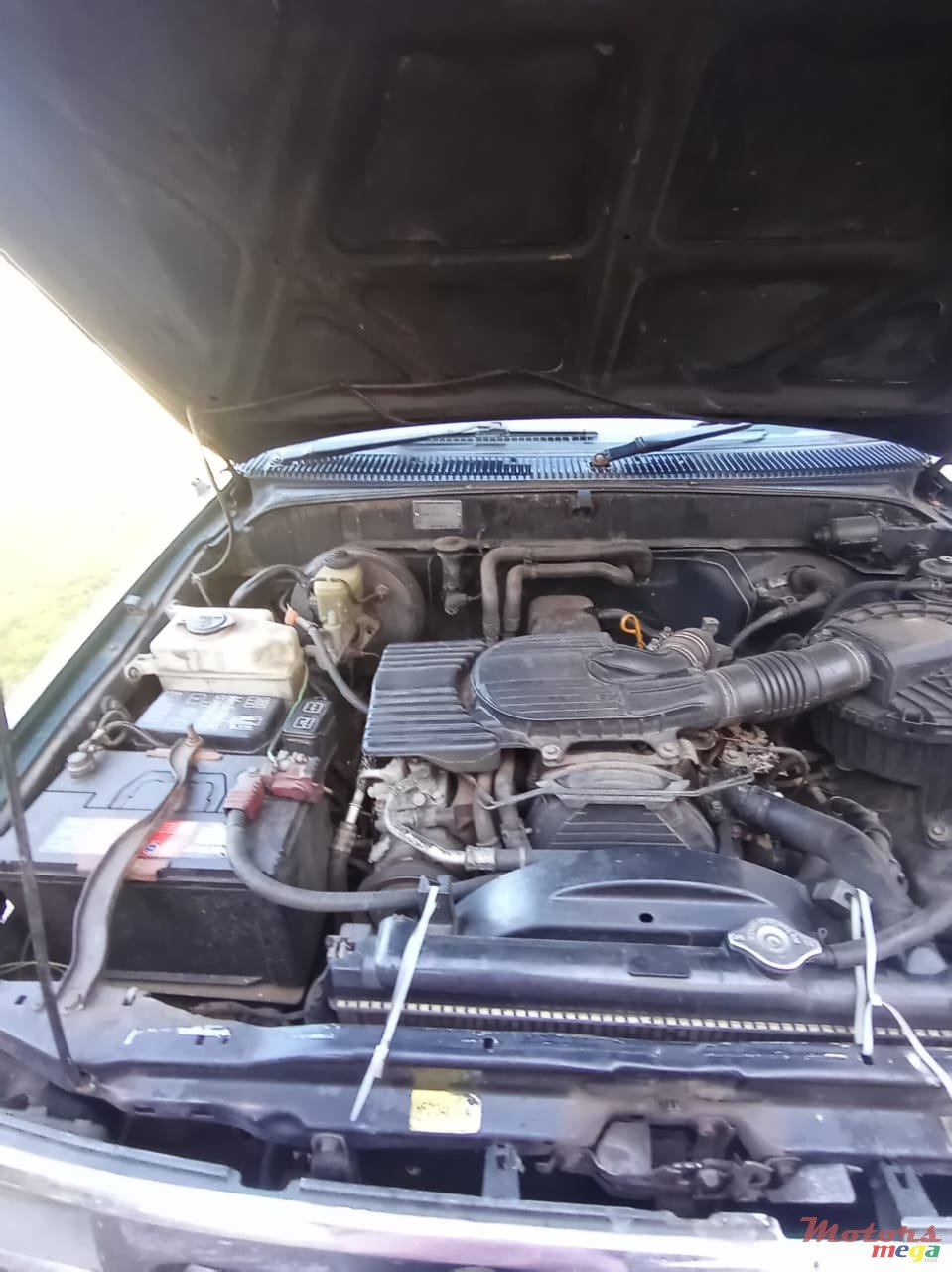 1998' Toyota Hilux photo #2